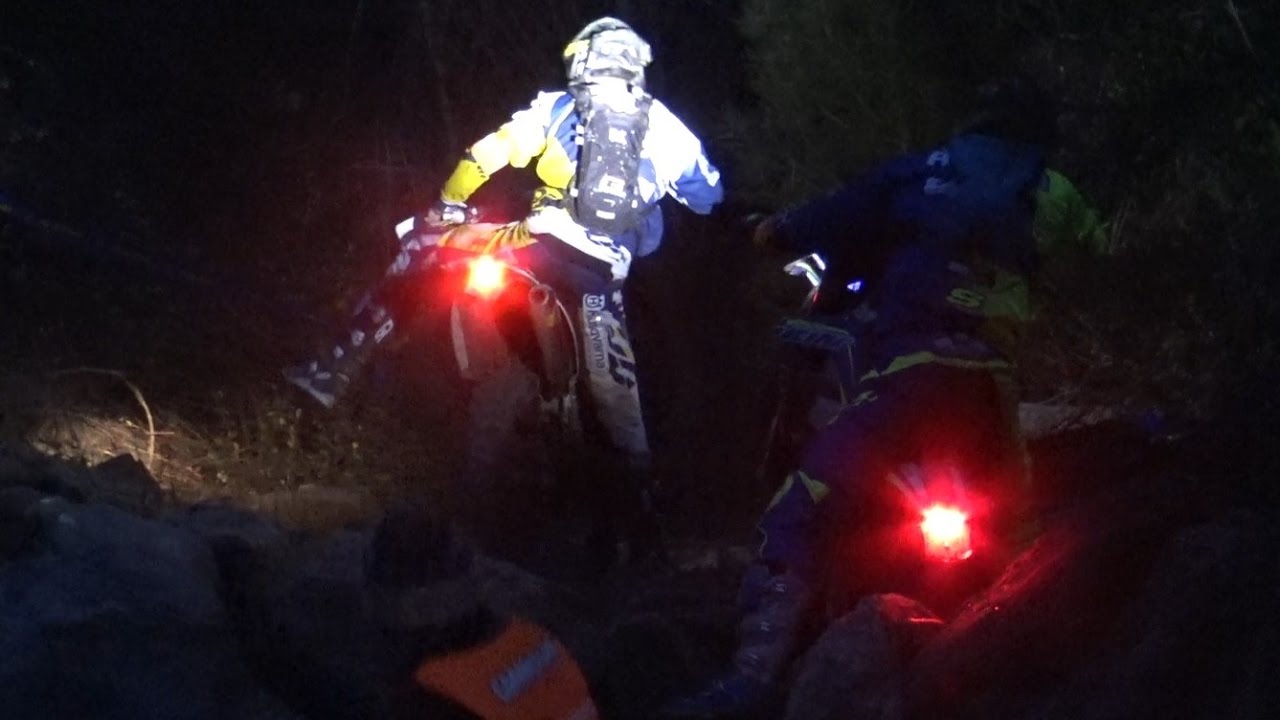 Jarvis vs Roman | 24MX Alestrem Hard Enduro 2017