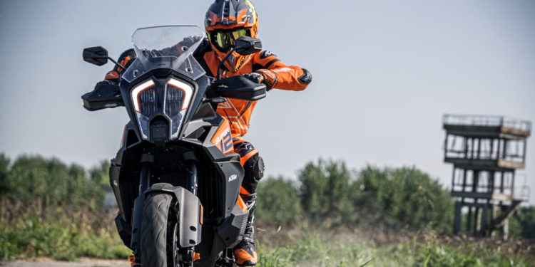 KTM Offers Complimentary Warranty Extension on Street Models with Official Service Commitment