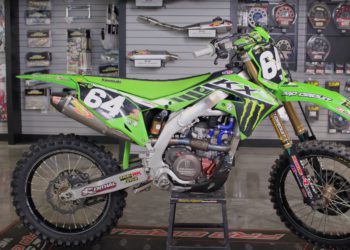 Enduro Riders: Perfect Balance of Skills and Coordination!