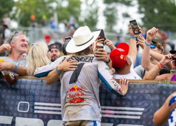 Chase Sexton Dominates Budds Creek, Takes a Step Closer to 2024 450MX Title!