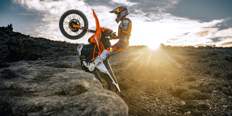 Enduro Channel’s Take: 2025 KTM 125 and 390 Enduro R Models!