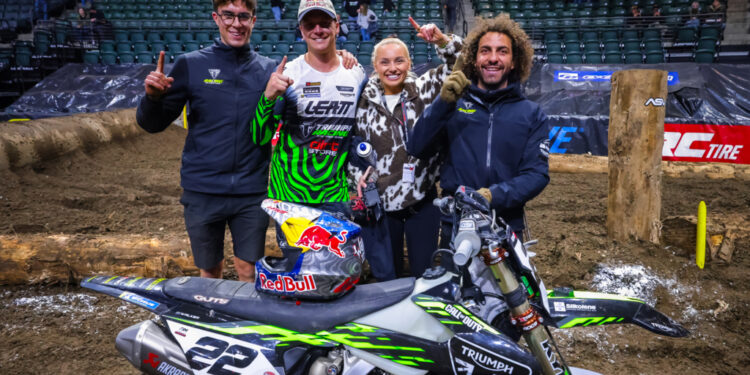 2025 EnduroCross Finale: Jonny Walker Takes the Title After a Wild Night in Everett!