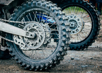 “How to Correctly Adjust Your Chain” – A Post-Ride Must Watch!